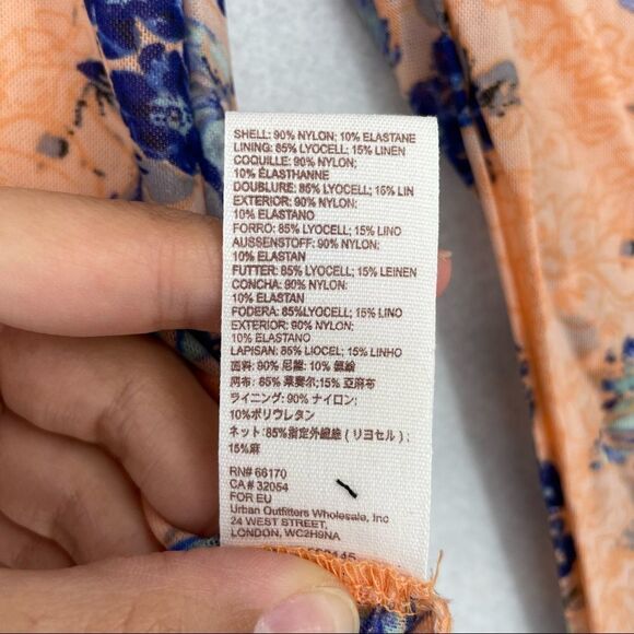 -Free People Mock Neck Blouse NWT XS - Picture 10 of 11